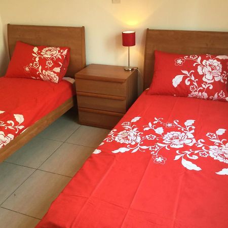 Poolside 2 Bedroom Apt, Paphos Riviera, Universal Area Экстерьер фото
