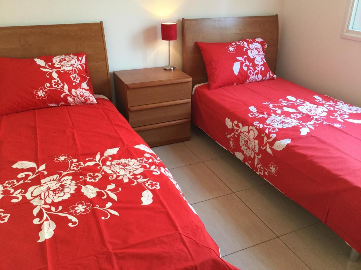 Poolside 2 Bedroom Apt, Paphos Riviera, Universal Area Экстерьер фото